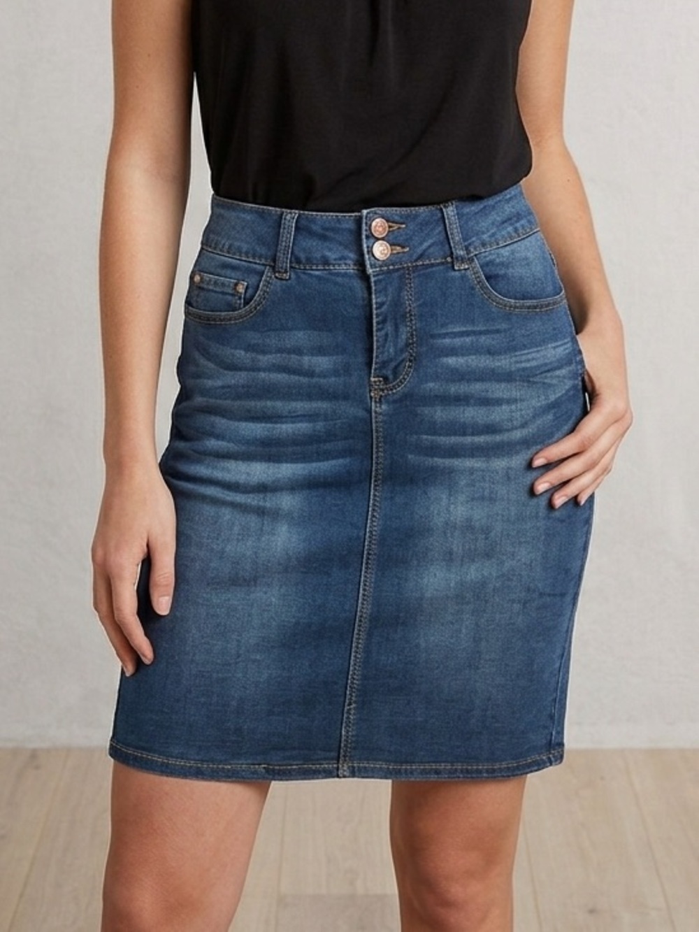 Denim Pencil Skirt in Medium Blue